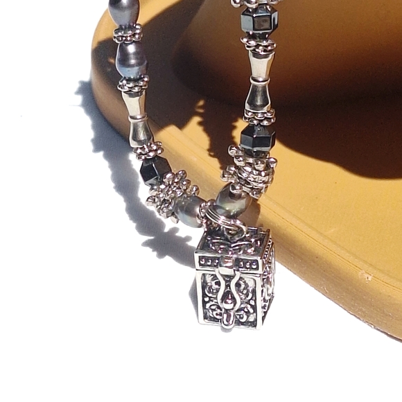 Prayer Box Charm Necklace 925 Sterling Silver Top Opens 8mm - Picture 5 of 7